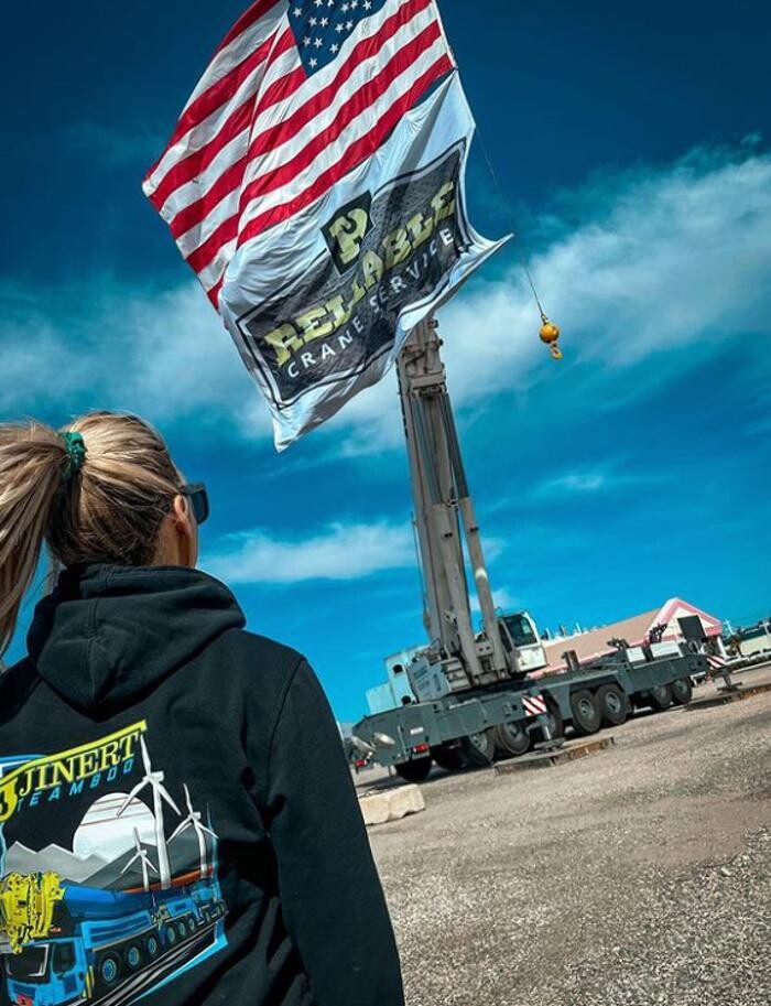 Images Reliable Crane Service