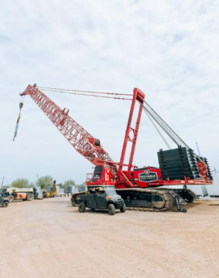 Images Reliable Crane Service