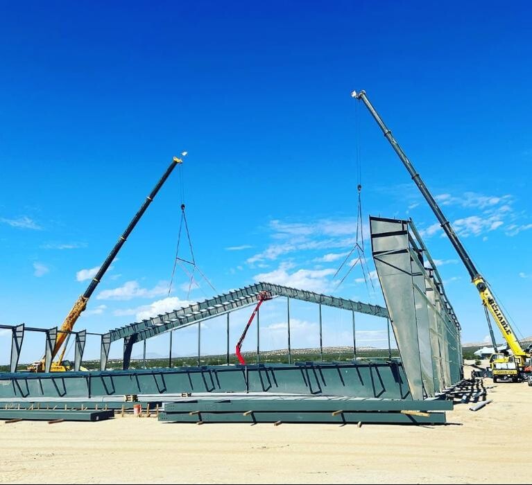 Images Reliable Crane Service