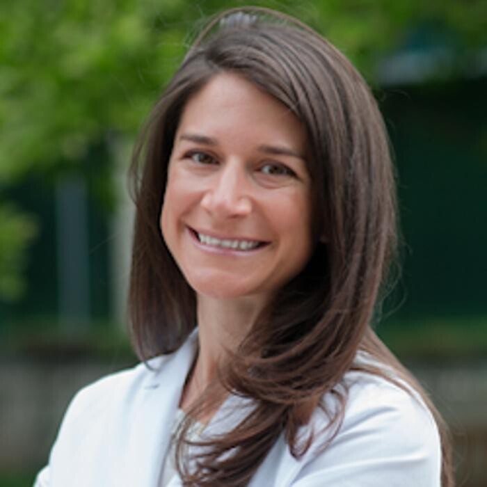 Cassandra Roeca, M.D. Logo