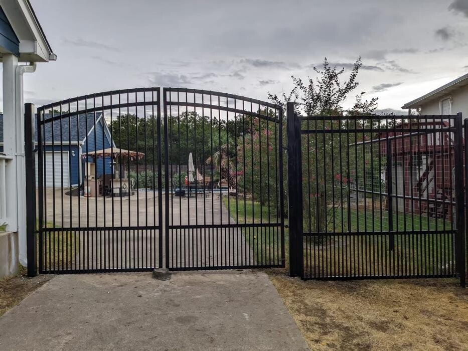 Images Freedom Fence and Gates