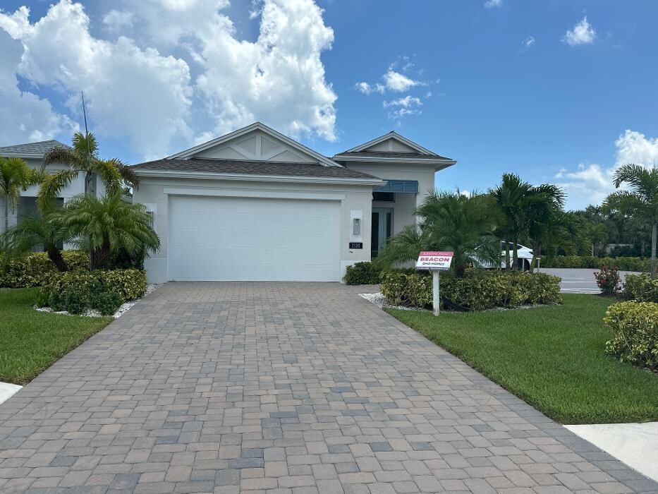 Images The Falls at Grand Harbor by GHO Homes