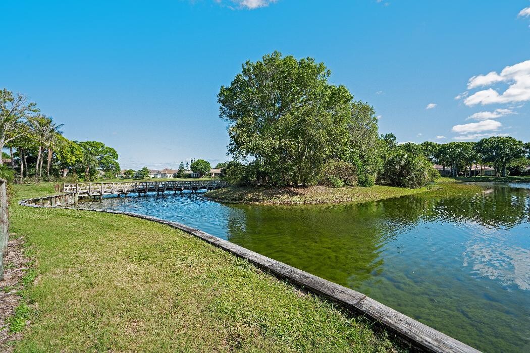 Images The Falls at Grand Harbor by GHO Homes