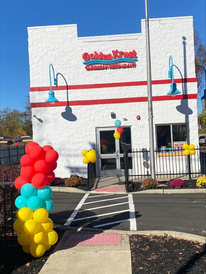 Images Golden Krust Caribbean Restaurant