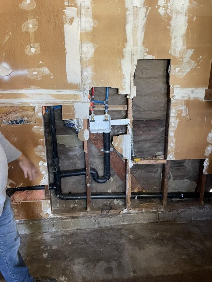 Images Elite Plumbing & Drains LLC