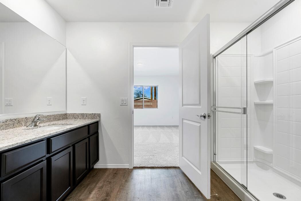 Images LGI Homes - Vistas at Huning Ranch