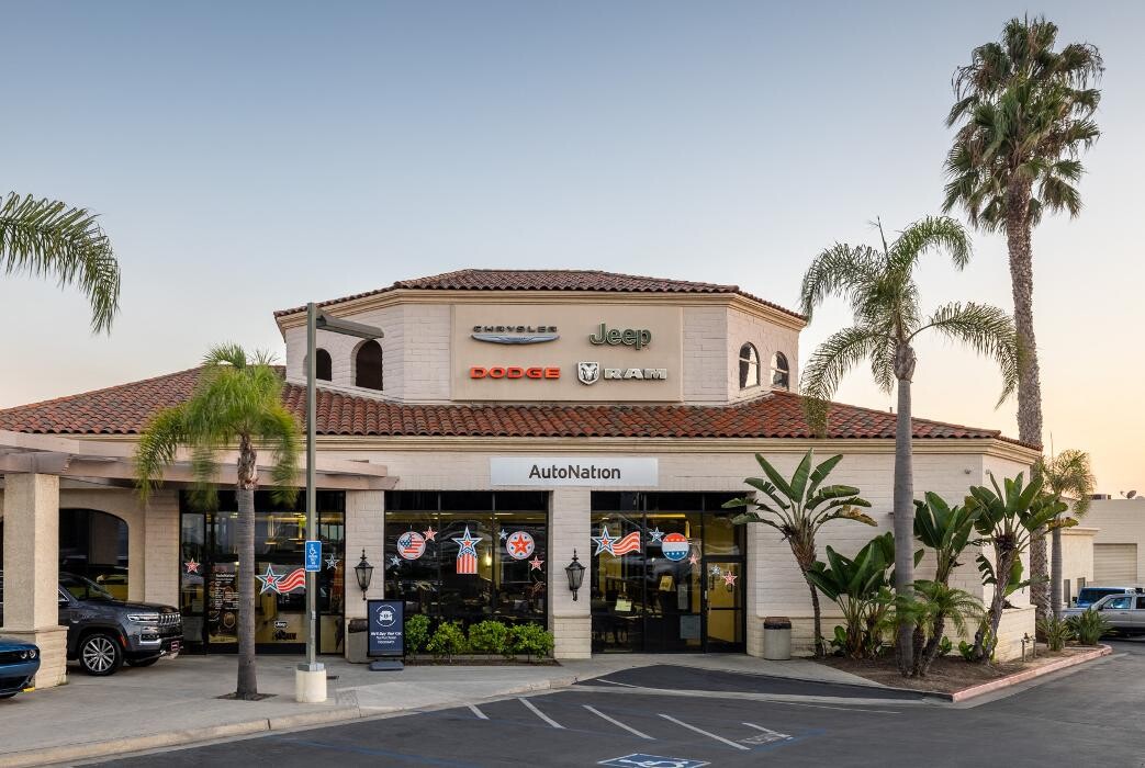 Images AutoNation Chrysler Dodge Jeep RAM Carlsbad