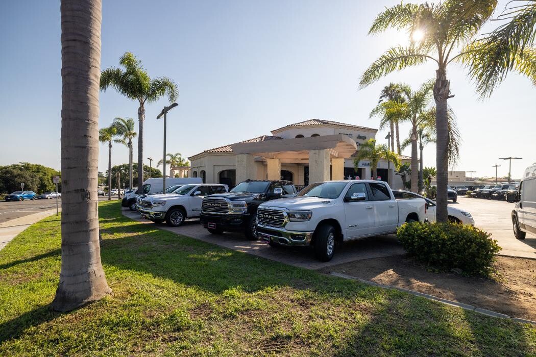 Images AutoNation Chrysler Dodge Jeep RAM Carlsbad