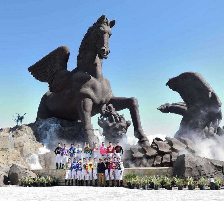 Images HB Hoffman, LLC