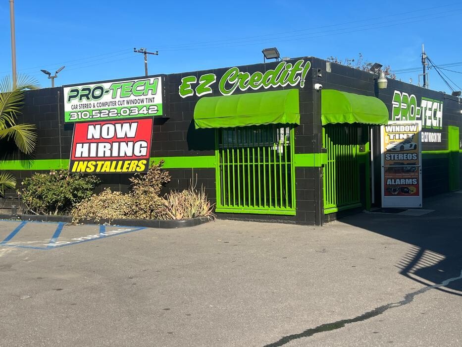 Images Pro-tech Car Stereo & Tinting