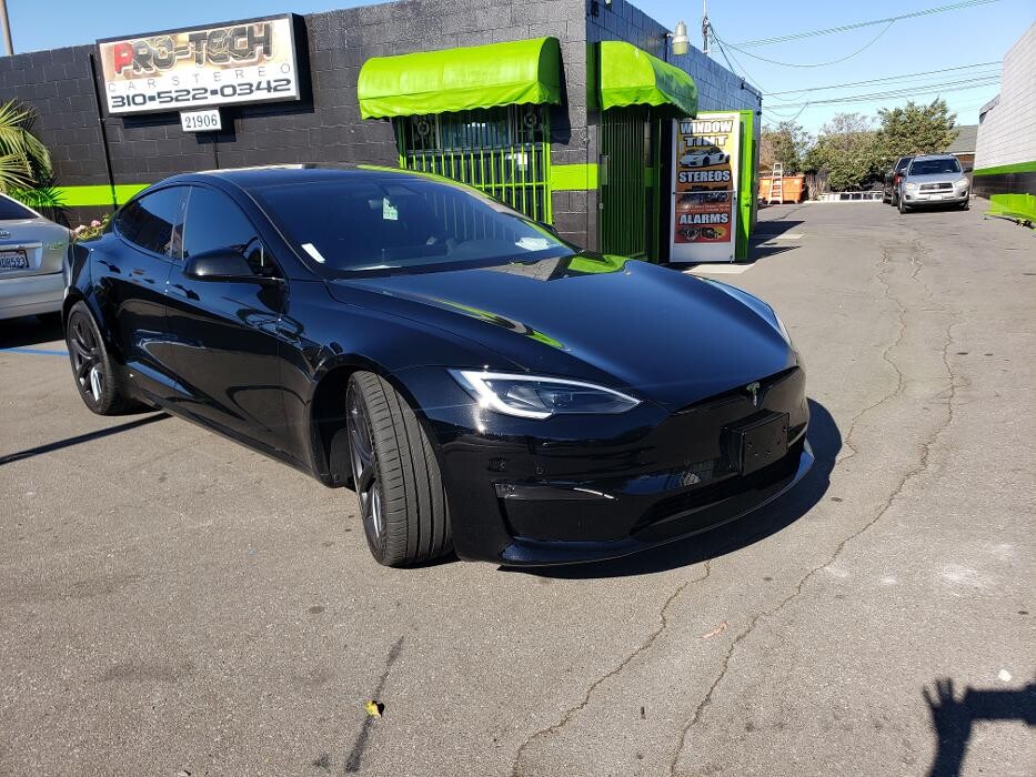 Images Pro-tech Car Stereo & Tinting