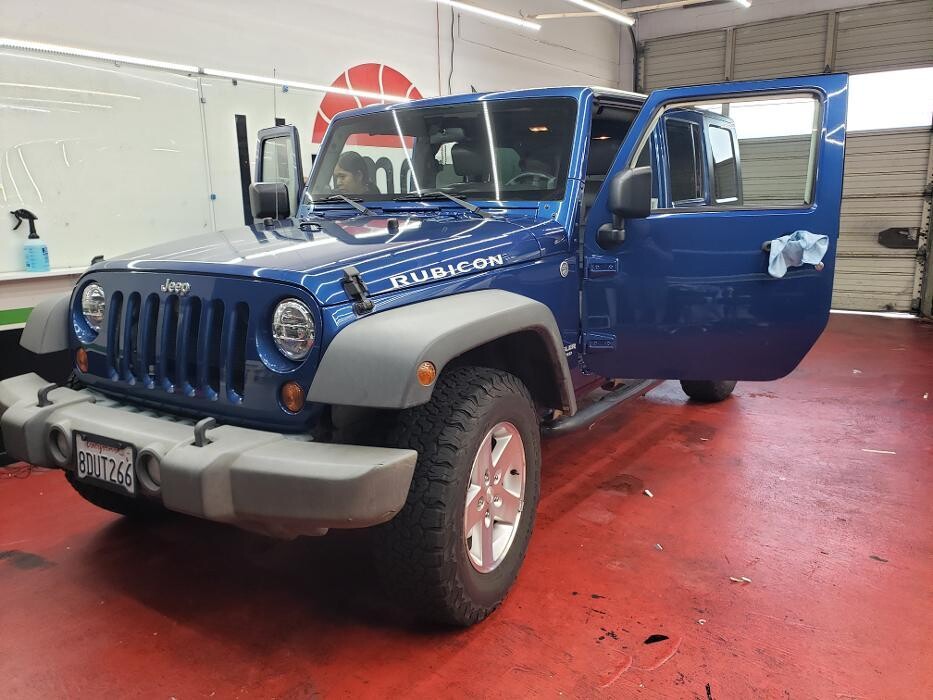 Images Pro-tech Car Stereo & Tinting