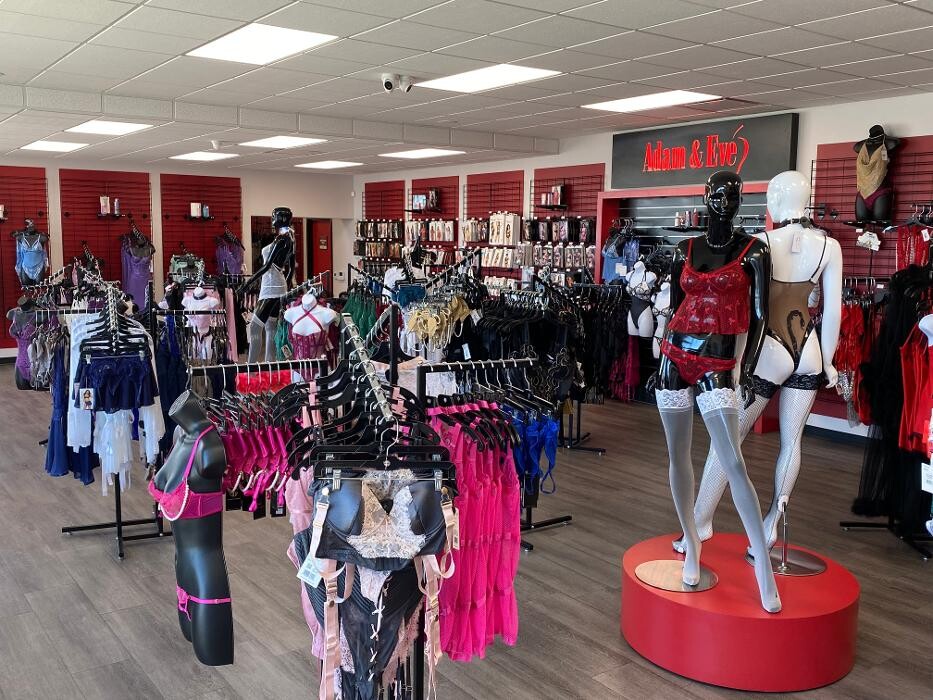 Images Adam & Eve Stores