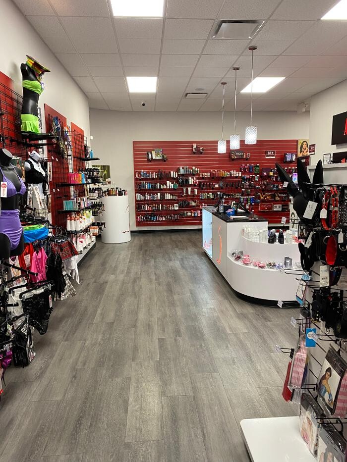 Images Adam & Eve Stores