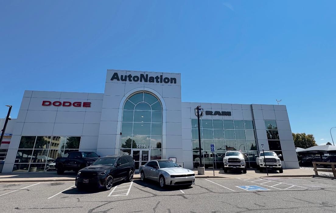 Images AutoNation Dodge RAM Broadway