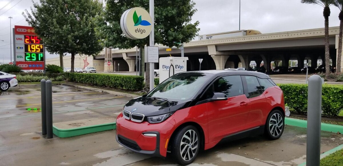 Images EVgo Car Charging Station