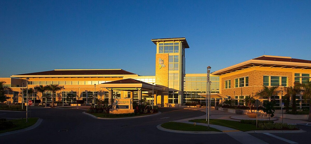 Images Lee Health Healthy Life Center - Coconut Point