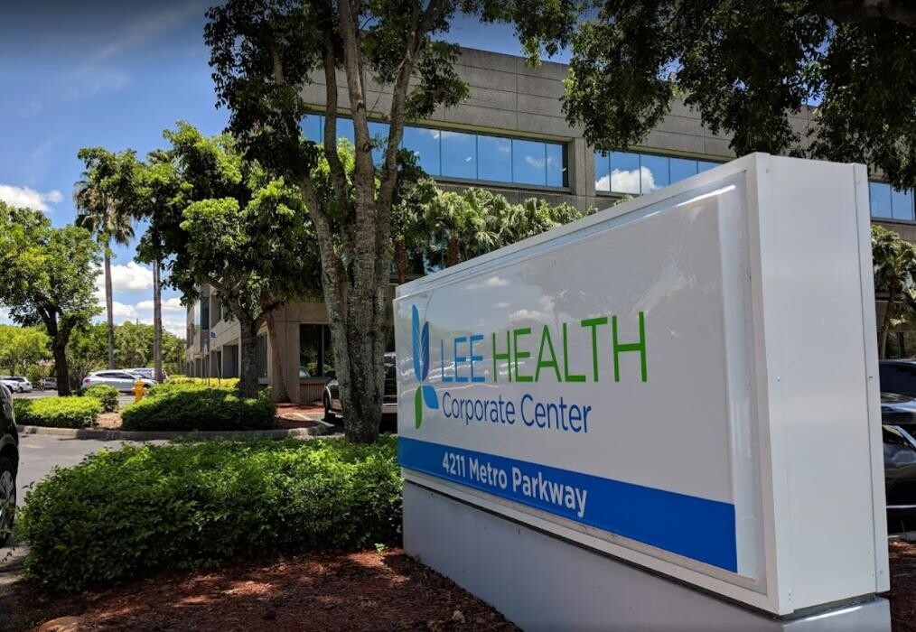 Images Lee Health Corporate Center