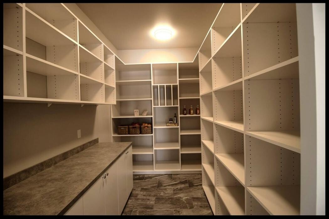 Images All City Closet Co.