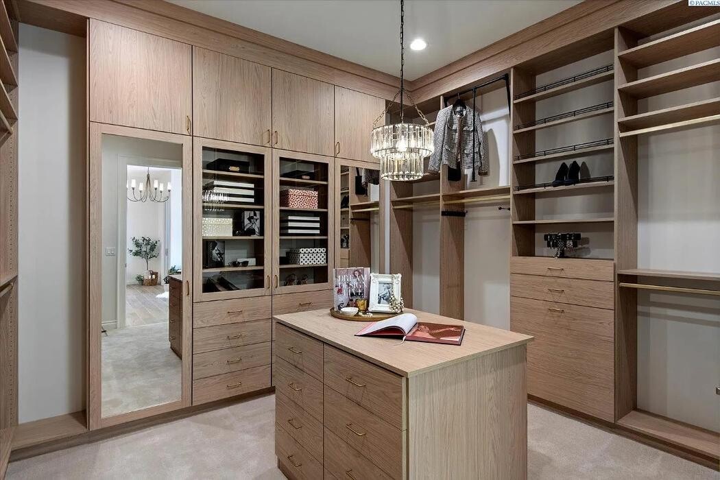 Images All City Closet Co.