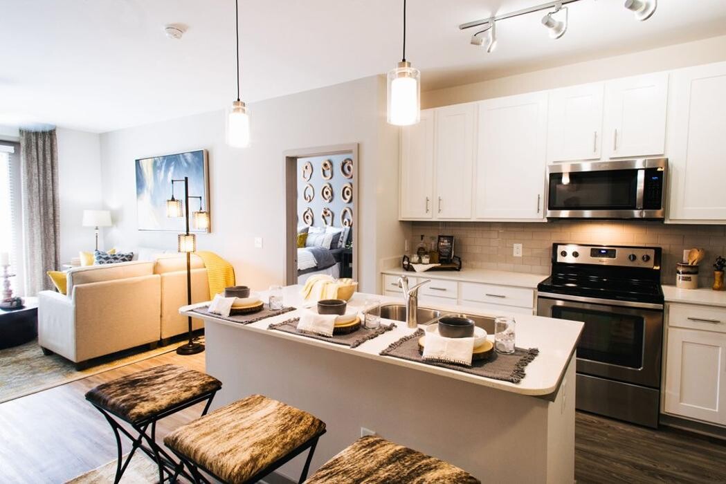 Images One Riverwalk Apartments