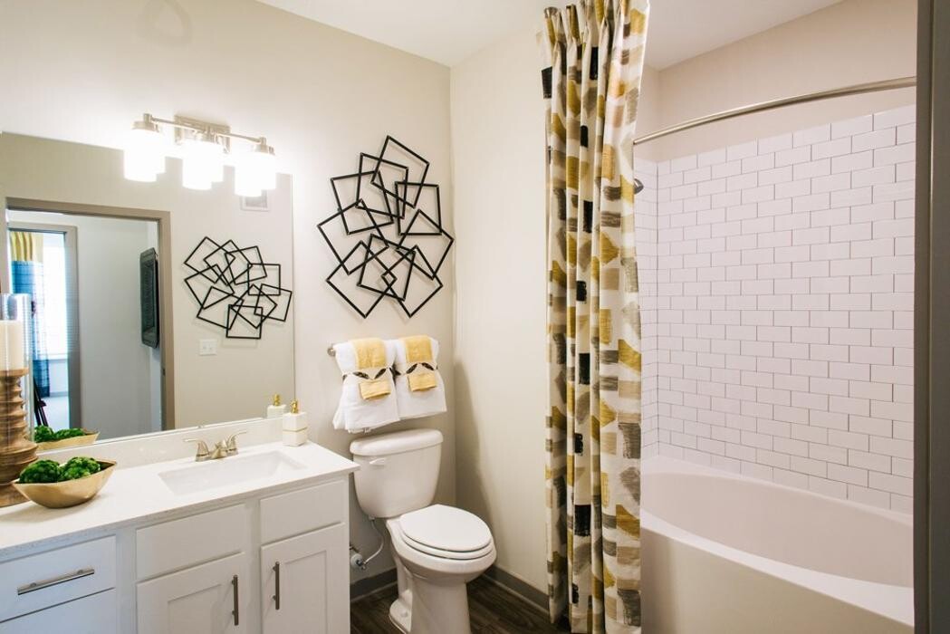 Images One Riverwalk Apartments