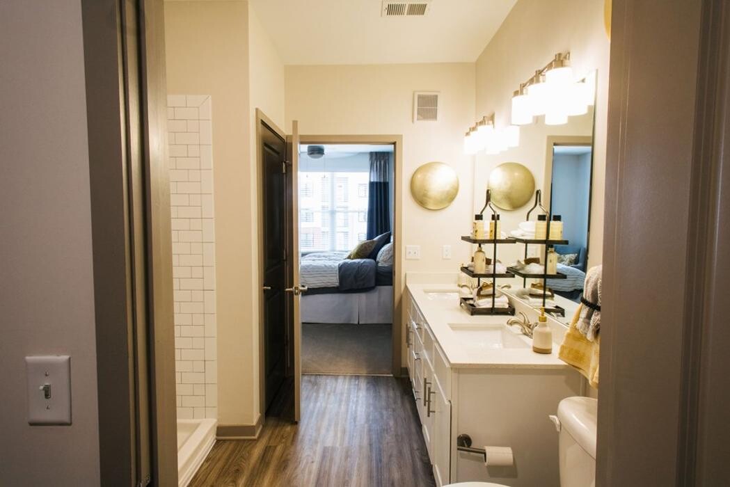 Images One Riverwalk Apartments