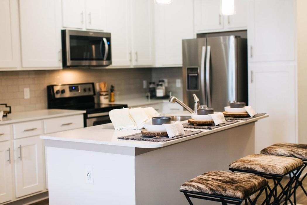 Images One Riverwalk Apartments