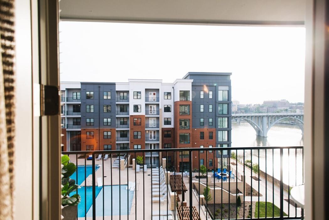 Images One Riverwalk Apartments