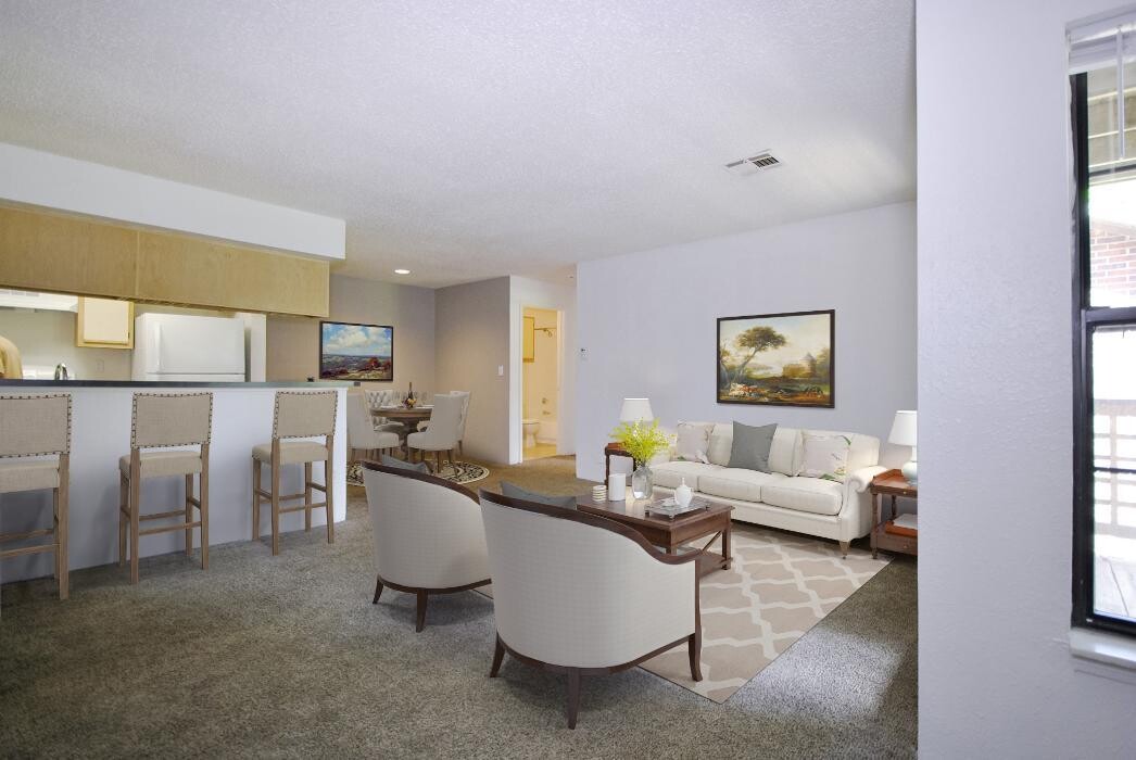 Images The Addison at Southfield