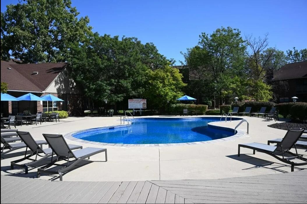 Images The Addison at Southfield