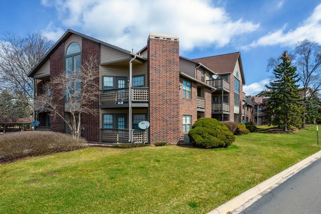 Images The Addison at Southfield