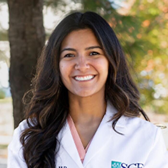 Laura X. Zalles, M.D. Logo