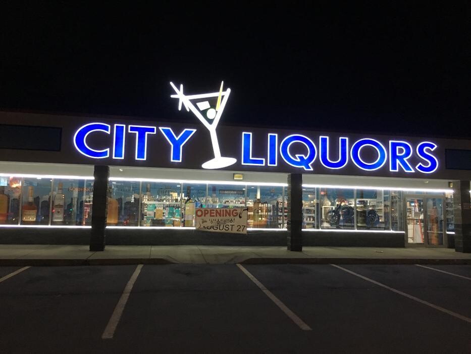 Images City Liquors