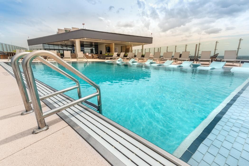 Images Eastline Residences