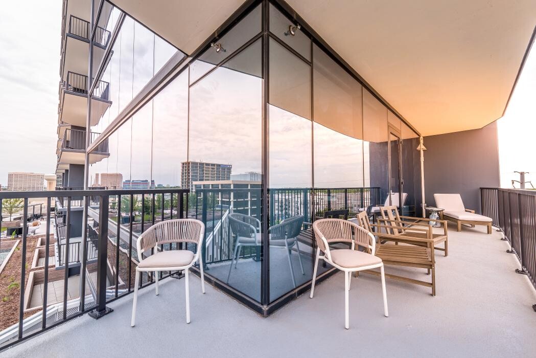 Images Eastline Residences