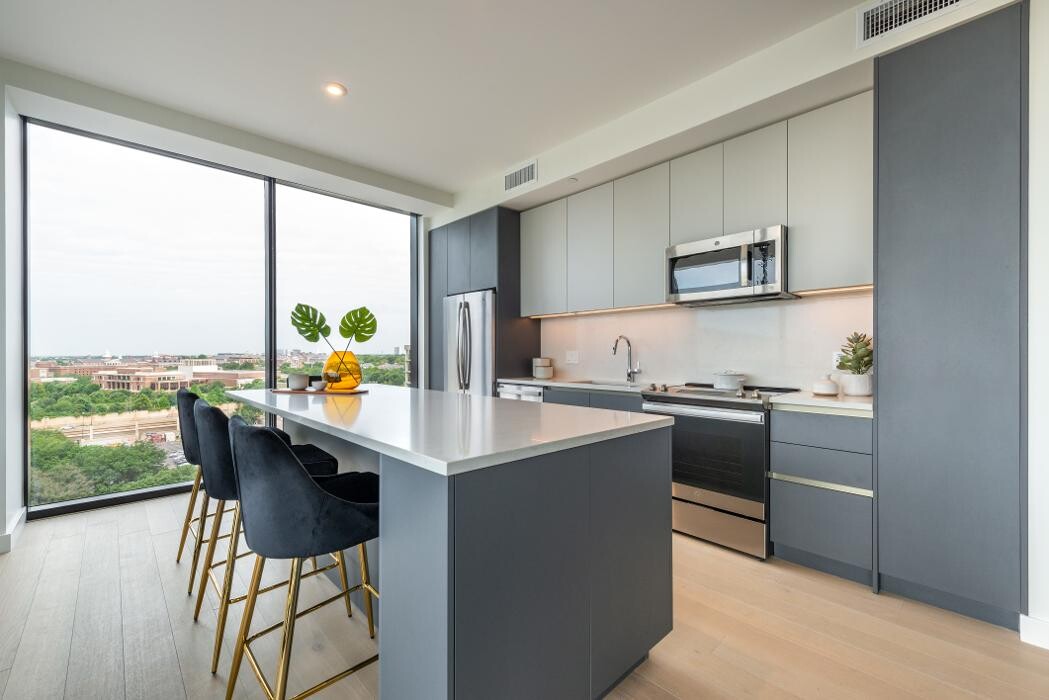 Images Eastline Residences