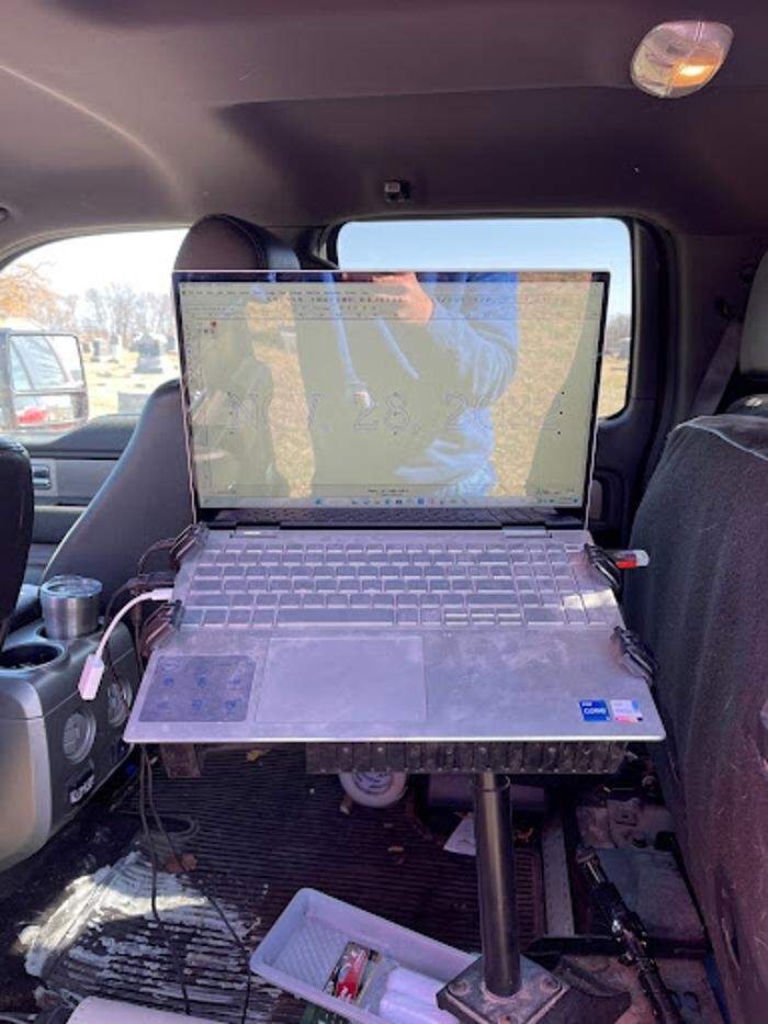 Images The Monument Guy