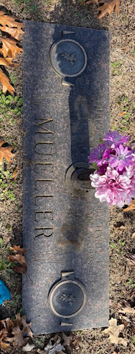 Images The Monument Guy