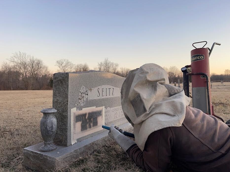 Images The Monument Guy