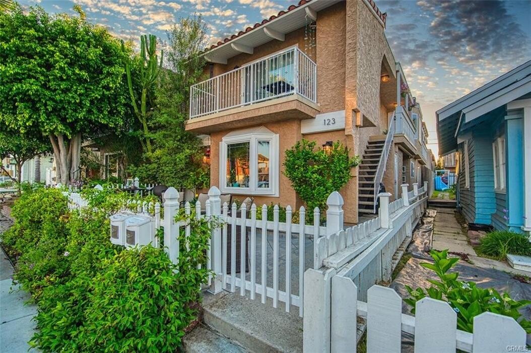 Images Splash Real Estate
