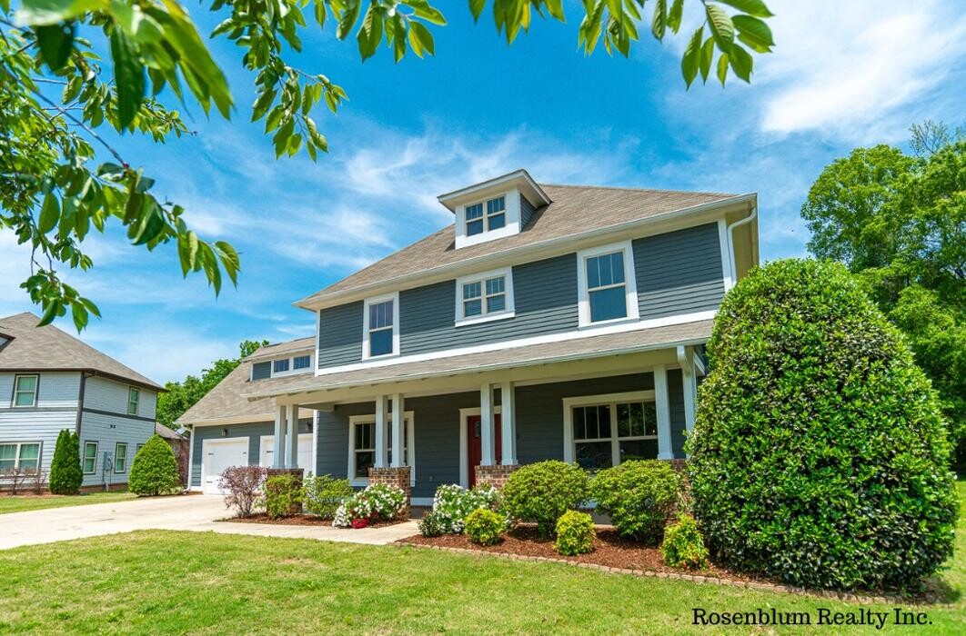 Images Rosenblum Realty, Inc.