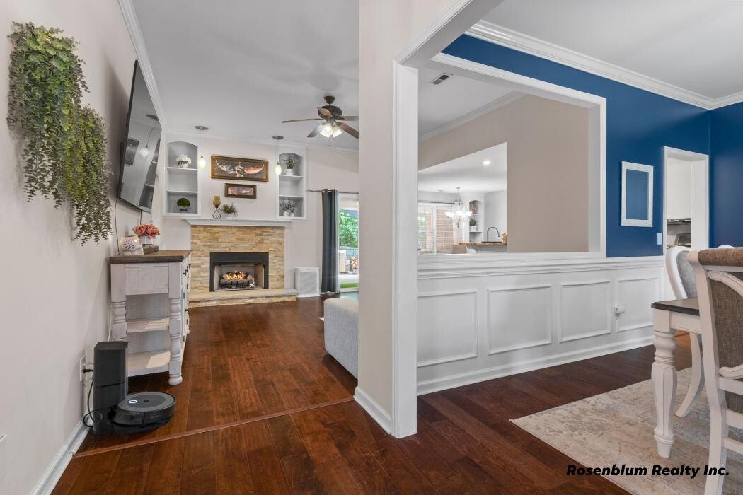 Images Rosenblum Realty, Inc.