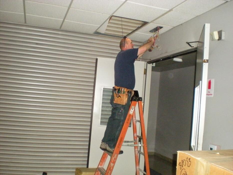 Images CZ Electric Licensed Electrical Contractor