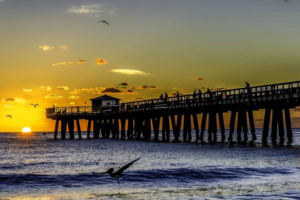 Images iTrip Vacations Pompano Beach