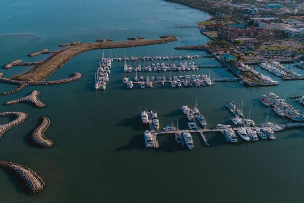 Images iTrip Vacations Treasure Coast