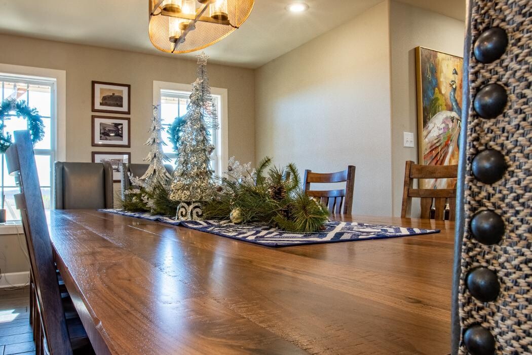Images Justin Green Custom Homes Inc.