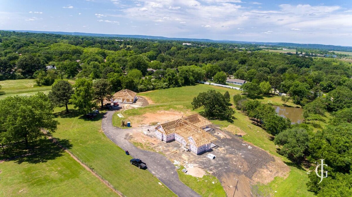 Images Justin Green Custom Homes Inc.