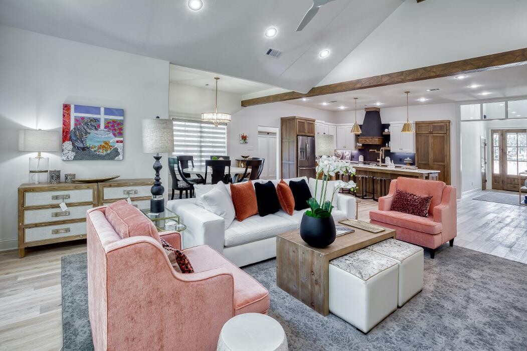 Images Justin Green Custom Homes Inc.