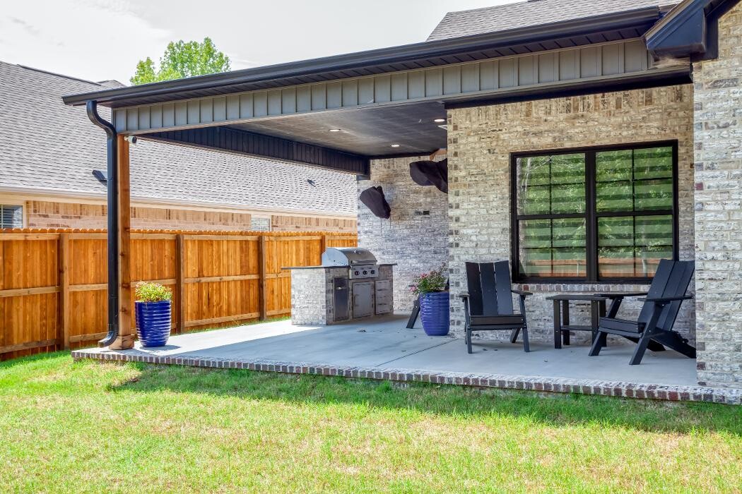Images Justin Green Custom Homes Inc.